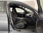 BMW 5-Serie 520i Executive Edition Sportline Aut. *LEATHER-FABRIC | FULL-LED | DIGI-COCKIT | KEYLESS | NAVI-FULLMAP | HEATED-SPORTSEATS | PRIVACY-GLASS | AMBIENTLIGHT | ECC | CARPLAY | PDC | TOWBAR | 18"ALU*