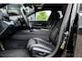 BMW 5-Serie 530 530e xDrive Touring M Sport | Driving Ass. + | 360 Camera | Trekhaak | Iconic Glow | Stuurverw. | 20' Inch |