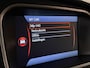Volvo V40 T4 Summum Aut. | Trekhaak | Panoramadak | Dealer onderhouden | Parkeercamera | BLIS Dode Hoek Detectie | Bi-Xenon verlichting | 17 Inch | Lederen bekleding | Parkeersensoren achter | Cruise Control | Audiobediening op stuurwiel | Navigatie | Bluetooth telefoon en audio streaming | Elektrisch inklapbare buitenspiegels | Regensensor | Digitaal TFT instrumentenpaneel met 3 instellingen | Climate Control L+R | Automatisch dimmende binnenspiegel | Verlichte versnellingspookknop | Volledig dealer onderhouden | Raw Copper Metallic met Blond lederen interieur |