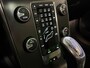 Volvo V40 T4 Summum Aut. | Trekhaak | Panoramadak | Dealer onderhouden | Parkeercamera | BLIS Dode Hoek Detectie | Bi-Xenon verlichting | 17 Inch | Lederen bekleding | Parkeersensoren achter | Cruise Control | Audiobediening op stuurwiel | Navigatie | Bluetooth telefoon en audio streaming | Elektrisch inklapbare buitenspiegels | Regensensor | Digitaal TFT instrumentenpaneel met 3 instellingen | Climate Control L+R | Automatisch dimmende binnenspiegel | Verlichte versnellingspookknop | Volledig dealer onderhouden | Raw Copper Metallic met Blond lederen interieur |