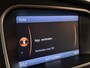 Volvo V40 T4 Summum Aut. | Trekhaak | Panoramadak | Dealer onderhouden | Parkeercamera | BLIS Dode Hoek Detectie | Bi-Xenon verlichting | 17 Inch | Lederen bekleding | Parkeersensoren achter | Cruise Control | Audiobediening op stuurwiel | Navigatie | Bluetooth telefoon en audio streaming | Elektrisch inklapbare buitenspiegels | Regensensor | Digitaal TFT instrumentenpaneel met 3 instellingen | Climate Control L+R | Automatisch dimmende binnenspiegel | Verlichte versnellingspookknop | Volledig dealer onderhouden | Raw Copper Metallic met Blond lederen interieur |