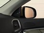 Volvo V40 T4 Summum Aut. | Trekhaak | Panoramadak | Dealer onderhouden | Parkeercamera | BLIS Dode Hoek Detectie | Bi-Xenon verlichting | 17 Inch | Lederen bekleding | Parkeersensoren achter | Cruise Control | Audiobediening op stuurwiel | Navigatie | Bluetooth telefoon en audio streaming | Elektrisch inklapbare buitenspiegels | Regensensor | Digitaal TFT instrumentenpaneel met 3 instellingen | Climate Control L+R | Automatisch dimmende binnenspiegel | Verlichte versnellingspookknop | Volledig dealer onderhouden | Raw Copper Metallic met Blond lederen interieur |