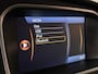 Volvo V40 T4 Summum Aut. | Trekhaak | Panoramadak | Dealer onderhouden | Parkeercamera | BLIS Dode Hoek Detectie | Bi-Xenon verlichting | 17 Inch | Lederen bekleding | Parkeersensoren achter | Cruise Control | Audiobediening op stuurwiel | Navigatie | Bluetooth telefoon en audio streaming | Elektrisch inklapbare buitenspiegels | Regensensor | Digitaal TFT instrumentenpaneel met 3 instellingen | Climate Control L+R | Automatisch dimmende binnenspiegel | Verlichte versnellingspookknop | Volledig dealer onderhouden | Raw Copper Metallic met Blond lederen interieur |