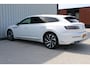 Volkswagen Arteon Shooting Brake 1.4 TSI eHybrid R-Line Business+ | Incl. 12 maanden garantie | Schuif/kantel dak | Adaptieve cruise control | Standkachel | Uitklapbare trekhaak | Head-up display | Massage stoel | Apple carplay/Android auto | Stoelverwarming voor/achter |