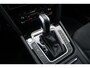 Volkswagen Arteon Shooting Brake 1.4 TSI eHybrid R-Line Business+ | Incl. 12 maanden garantie | Schuif/kantel dak | Adaptieve cruise control | Standkachel | Uitklapbare trekhaak | Head-up display | Massage stoel | Apple carplay/Android auto | Stoelverwarming voor/achter |