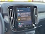 Volvo XC40 2.0 B4 AWD Inscription | Apple Carplay/Android Auto | Cruise control adaptief | Voorstoelen verwarmd |