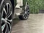 Volvo XC60 T6 AWD Recharge Plus Dark | Trekhaak | 360° Camera | Harman Kardon | Adaptieve Cruise Control | Stoelverwarming voor+achter | Stuurwielverwarming | Standkachel met Volvo On Call App | Full LED Meesturende koplampen | Pilot Assist | Elektrische voorstoelen geheugen | R-Design Contour stoelen met wit stiksel en bies | Zitting verlenging voorstoelen | Schuifdak | Parkeercamera | Google Infotainment | 20 Inch | Keyless Drive | Parkeersensoren voor+achter | Privacy Glass | Alarm Klasse III | DAB Radio | Apple Carplay/Android Auto | Draadloos telefoon opladen | Volvo On Call met mobiele App functie | Onyx Black Metallic |