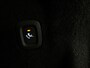 Volvo XC60 T6 AWD Recharge Plus Dark | Trekhaak | 360° Camera | Harman Kardon | Adaptieve Cruise Control | Stoelverwarming voor+achter | Stuurwielverwarming | Standkachel met Volvo On Call App | Full LED Meesturende koplampen | Pilot Assist | Elektrische voorstoelen geheugen | R-Design Contour stoelen met wit stiksel en bies | Zitting verlenging voorstoelen | Schuifdak | Parkeercamera | Google Infotainment | 20 Inch | Keyless Drive | Parkeersensoren voor+achter | Privacy Glass | Alarm Klasse III | DAB Radio | Apple Carplay/Android Auto | Draadloos telefoon opladen | Volvo On Call met mobiele App functie | Onyx Black Metallic |