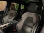 Volvo XC60 T6 AWD Recharge Plus Dark | Trekhaak | 360° Camera | Harman Kardon | Adaptieve Cruise Control | Stoelverwarming voor+achter | Stuurwielverwarming | Standkachel met Volvo On Call App | Full LED Meesturende koplampen | Pilot Assist | Elektrische voorstoelen geheugen | R-Design Contour stoelen met wit stiksel en bies | Zitting verlenging voorstoelen | Schuifdak | Parkeercamera | Google Infotainment | 20 Inch | Keyless Drive | Parkeersensoren voor+achter | Privacy Glass | Alarm Klasse III | DAB Radio | Apple Carplay/Android Auto | Draadloos telefoon opladen | Volvo On Call met mobiele App functie | Onyx Black Metallic |