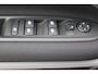 Jeep Avenger Longitude 54 kWh 156pk I Winter Pack I Stoelverwarming I Parkeersensoren I Lichtmetalen Velgen