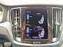 Volvo V60 2.0 T6 R-LINE RECHARGE AWD TREKHAAK HARMAN KARDON