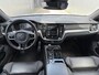 Volvo V60 2.0 T6 R-LINE RECHARGE AWD TREKHAAK HARMAN KARDON