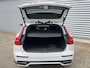 Volvo V60 2.0 T6 R-LINE RECHARGE AWD TREKHAAK HARMAN KARDON