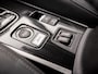 Mitsubishi Outlander 2.0 PHEV Deluxe 203Pk Automaat (CAMERA, LEDER/ALCANTARA, STOELVERWARMING, GETINT GLAS, SPORTSTOELEN, CRUISE, NIEUWE APK, NIEUWSTAAT)