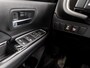 Mitsubishi Outlander 2.0 PHEV Deluxe 203Pk Automaat (CAMERA, LEDER/ALCANTARA, STOELVERWARMING, GETINT GLAS, SPORTSTOELEN, CRUISE, NIEUWE APK, NIEUWSTAAT)