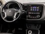Mitsubishi Outlander 2.0 PHEV Deluxe 203Pk Automaat (CAMERA, LEDER/ALCANTARA, STOELVERWARMING, GETINT GLAS, SPORTSTOELEN, CRUISE, NIEUWE APK, NIEUWSTAAT)