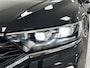 Volkswagen T-Roc 1.5 TSI Sport | NAVIGATIE | TREKHAAK | PARKEERSENSOREN VOOR-EN ACHTER | R-LINE |
