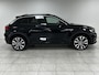 Volkswagen T-Roc 1.5 TSI Sport | NAVIGATIE | TREKHAAK | PARKEERSENSOREN VOOR-EN ACHTER | R-LINE |