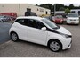 Toyota Aygo 1.0 VVT-i x-play Achteruitrijcamera/App connect/Airco/Orig. NL auto/Begrenzer