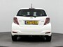 Toyota Yaris 1.0 VVT-i Now | Dealer onderhouden | 1e eigenaar | Airco | Trekhaak afneembaar | Parkeersensoren achter | Navigatie |