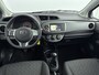 Toyota Yaris 1.0 VVT-i Now | Dealer onderhouden | 1e eigenaar | Airco | Trekhaak afneembaar | Parkeersensoren achter | Navigatie |