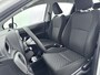 Toyota Yaris 1.0 VVT-i Now | Dealer onderhouden | 1e eigenaar | Airco | Trekhaak afneembaar | Parkeersensoren achter | Navigatie |