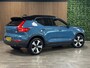 Volvo XC40 Recharge Ultimate 70 kWh | Trekhaak | All Season banden | 360° Camera | Schuifdak | Harman Kardon | Adaptieve Cruise Control | Bestuurdersstoel elektrisch geheugen | Stoel en Stuurwielverwarming | 19 Inch | Passagiersstoel elektrisch | Microtech / alcantara bekleding met wit stiksel en bies | Zitting verlenging voorstoelen | Pilot Assist | BLIS Dode Hoek Detectie | Warmtepomp | Google Infotainment | Keyless Drive | Verlichtingspack 2 | Parkeersensoren voor+achter | Privacy Glass | Elektrisch bedienbare achterklep | Draadloos telefoon opladen | Alarm Klasse III | DAB Radio | Apple Carplay/Android Auto | Volvo On Call met mobiele App functie | Fjord Blue Metallic |