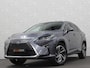Lexus RX 450h 4WD President | Origineel NL | 360 Camera | Mark-Levinson Sound | ACC | Stoelventilatie | Leder | 10 jaar Lexus Garantie! Head-Up | Memory | Panoramadak | Keyless-Entry | Stoelverwarming V+A | ISO-Glas | Zonwering | LED | Lane-Assist | Dodehoek | DAB | Draadloos Laden.