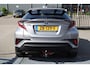 Toyota C-HR / C-HR+ 1.8 Hybrid Dynamic Stoelverwarming/Achteruitrijcamera/Dodehoek assistent/Navigatie/DAB/Bluetooth/Climate control/18 inch Licht metaal