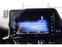 Toyota C-HR / C-HR+ 1.8 Hybrid Dynamic Stoelverwarming/Achteruitrijcamera/Dodehoek assistent/Navigatie/DAB/Bluetooth/Climate control/18 inch Licht metaal