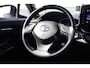 Toyota C-HR / C-HR+ 1.8 Hybrid Dynamic Stoelverwarming/Achteruitrijcamera/Dodehoek assistent/Navigatie/DAB/Bluetooth/Climate control/18 inch Licht metaal