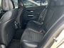 Mercedes-Benz C-klasse 180 AMG Line | Navi | Sfeerverlichting | Camera | 18 inch