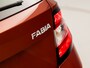 Skoda Fabia Combi 1.2 TSI Sport (NAVIGATIE, CLIMATE, GETINT GLAS, PARKEERSENSOREN, SPORTSTOELEN, GETINT GLAS, CRUISE, NIEUWE APK, NIEUWSTAAT)