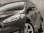 Ford Focus Wagon 1.0 Titanium Sport Automaat (NAVIGATIE, CLIMATE, STOELVERWARMING, GETINT GLAS, GETINT GLAS, SPORTSTOELEN, PARKEERSENSOREN, LM VELGEN, CRUISE, NIEUWE APK, NIEUWSTAAT)