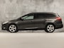 Ford Focus Wagon 1.0 Titanium Sport Automaat (NAVIGATIE, CLIMATE, STOELVERWARMING, GETINT GLAS, GETINT GLAS, SPORTSTOELEN, PARKEERSENSOREN, LM VELGEN, CRUISE, NIEUWE APK, NIEUWSTAAT)