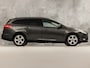 Ford Focus Wagon 1.0 Titanium Sport Automaat (NAVIGATIE, CLIMATE, STOELVERWARMING, GETINT GLAS, GETINT GLAS, SPORTSTOELEN, PARKEERSENSOREN, LM VELGEN, CRUISE, NIEUWE APK, NIEUWSTAAT)
