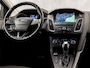 Ford Focus Wagon 1.0 Titanium Sport Automaat (NAVIGATIE, CLIMATE, STOELVERWARMING, GETINT GLAS, GETINT GLAS, SPORTSTOELEN, PARKEERSENSOREN, LM VELGEN, CRUISE, NIEUWE APK, NIEUWSTAAT)