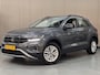 Volkswagen T-Roc 1.0 TSI Life Navi Climat Stoelverwarming Adap Cruise Parking pack Dealeronderhouden