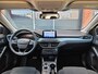Ford Focus Wagon 1.0 EcoBoost Active Business Pano Trekhaak Camera LED Keyless