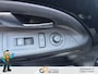 Volkswagen Up! 1.0 high up! Black AIRCO/NAVI/BLUETOOTH/EL.RAMEN/LICHTMETAAL rijklaarprijs!