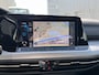 Volkswagen Golf 1.5 eTSI Life Business / Digitale Cockpit / LED / Parkeersensoren V+A / Stuur + Stoelverwarming / Travel Assist **