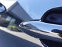 Mazda 2 Hybrid Toyota Yaris (Navi/Carplay,Camera,AdaptiveCruise,Panoramadak,Keyless,Stoel+Stuurverwarming,PDC,LEER)