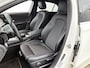 Mercedes-Benz A-klasse 250 e Premium | Automaat | Cruise control | Stoelverwarming | Navigatie | Camera | Parkeersensoren
