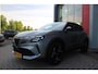 Alfa Romeo Junior 1.2 Turbo 145PK Hybrid IBRIDA SPECIALE | TECHNO PACK: LEX MATRIX KOPLAMPEN/AUTOMATISCH DIMMENDE BINNENSPIEGEL/DRAADLOZE TELEFOONLADER/DODEHOEK DETECTIE/ELEKTRISCH BEDIENBARE ACHTERKLEP/KEYLESS ENTRY EN START/ADAPTIVE CRUISE CONTROL/ACHTERUITRIJ CAMERA | VOORRUIT VERWARMING | ELEKTRISCH BEDIENBARE BESTUURDERSSTOEL MET MASSAGE FUNCTIE | PARKEERSENSOREN VOOR + ACHTER | STOEL VERWARMING | CLIMATE CONTROL | DRAADLOZE APPLE CARPLAY/ANDROID AUTO | NAVIGATIE | 18" LICHTMETALEN VELGEN |