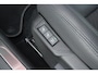 Alfa Romeo Junior 1.2 Turbo 145PK Hybrid IBRIDA SPECIALE | TECHNO PACK: LEX MATRIX KOPLAMPEN/AUTOMATISCH DIMMENDE BINNENSPIEGEL/DRAADLOZE TELEFOONLADER/DODEHOEK DETECTIE/ELEKTRISCH BEDIENBARE ACHTERKLEP/KEYLESS ENTRY EN START/ADAPTIVE CRUISE CONTROL/ACHTERUITRIJ CAMERA | VOORRUIT VERWARMING | ELEKTRISCH BEDIENBARE BESTUURDERSSTOEL MET MASSAGE FUNCTIE | PARKEERSENSOREN VOOR + ACHTER | STOEL VERWARMING | CLIMATE CONTROL | DRAADLOZE APPLE CARPLAY/ANDROID AUTO | NAVIGATIE | 18" LICHTMETALEN VELGEN |