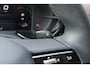 Alfa Romeo Junior 1.2 Turbo 145PK Hybrid IBRIDA SPECIALE | TECHNO PACK: LEX MATRIX KOPLAMPEN/AUTOMATISCH DIMMENDE BINNENSPIEGEL/DRAADLOZE TELEFOONLADER/DODEHOEK DETECTIE/ELEKTRISCH BEDIENBARE ACHTERKLEP/KEYLESS ENTRY EN START/ADAPTIVE CRUISE CONTROL/ACHTERUITRIJ CAMERA | VOORRUIT VERWARMING | ELEKTRISCH BEDIENBARE BESTUURDERSSTOEL MET MASSAGE FUNCTIE | PARKEERSENSOREN VOOR + ACHTER | STOEL VERWARMING | CLIMATE CONTROL | DRAADLOZE APPLE CARPLAY/ANDROID AUTO | NAVIGATIE | 18" LICHTMETALEN VELGEN |