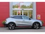 Alfa Romeo Junior 1.2 Turbo 145PK Hybrid IBRIDA SPECIALE | TECHNO PACK: LEX MATRIX KOPLAMPEN/AUTOMATISCH DIMMENDE BINNENSPIEGEL/DRAADLOZE TELEFOONLADER/DODEHOEK DETECTIE/ELEKTRISCH BEDIENBARE ACHTERKLEP/KEYLESS ENTRY EN START/ADAPTIVE CRUISE CONTROL/ACHTERUITRIJ CAMERA | VOORRUIT VERWARMING | ELEKTRISCH BEDIENBARE BESTUURDERSSTOEL MET MASSAGE FUNCTIE | PARKEERSENSOREN VOOR + ACHTER | STOEL VERWARMING | CLIMATE CONTROL | DRAADLOZE APPLE CARPLAY/ANDROID AUTO | NAVIGATIE | 18" LICHTMETALEN VELGEN |