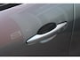 Alfa Romeo Junior 1.2 Turbo 145PK Hybrid IBRIDA SPECIALE | TECHNO PACK: LEX MATRIX KOPLAMPEN/AUTOMATISCH DIMMENDE BINNENSPIEGEL/DRAADLOZE TELEFOONLADER/DODEHOEK DETECTIE/ELEKTRISCH BEDIENBARE ACHTERKLEP/KEYLESS ENTRY EN START/ADAPTIVE CRUISE CONTROL/ACHTERUITRIJ CAMERA | VOORRUIT VERWARMING | ELEKTRISCH BEDIENBARE BESTUURDERSSTOEL MET MASSAGE FUNCTIE | PARKEERSENSOREN VOOR + ACHTER | STOEL VERWARMING | CLIMATE CONTROL | DRAADLOZE APPLE CARPLAY/ANDROID AUTO | NAVIGATIE | 18" LICHTMETALEN VELGEN |