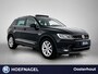 Volkswagen Tiguan 1.5 TSI ACT Highline | Automaat | Adaptive Cruise | Stoelverwarming | CarPlay | Camera | Panoramadak