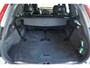 Volvo XC90 T8 Recharge AWD Ultimate Dark | Luchtvering | Bowers & Wilkins Premium Audio | Google Infotainment | 22" Lichtmetalen velgen | 360° Parkeercamera | Parkeersensoren voor + achter |